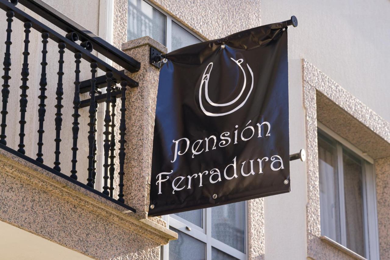 Pension Ferradura เมลิเด ภายนอก รูปภาพ